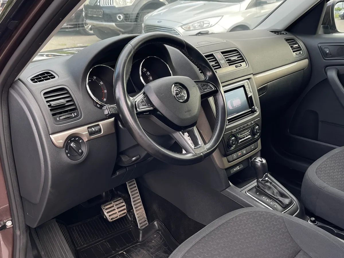 Skoda Yeti 1.8 TSI DSG 4x4 (152 л.с.), 2015 — фото 5