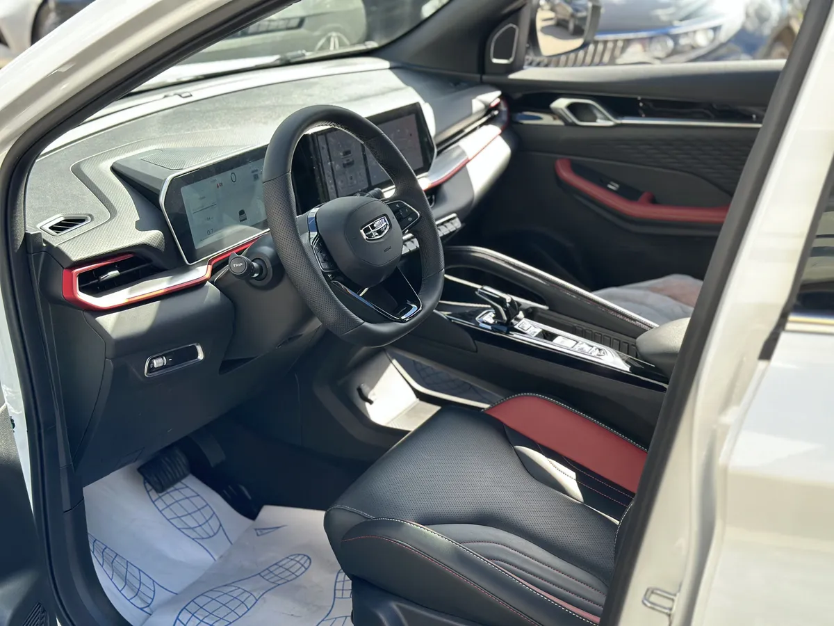 Geely Coolray 1.5 AMT (172 л.с.)