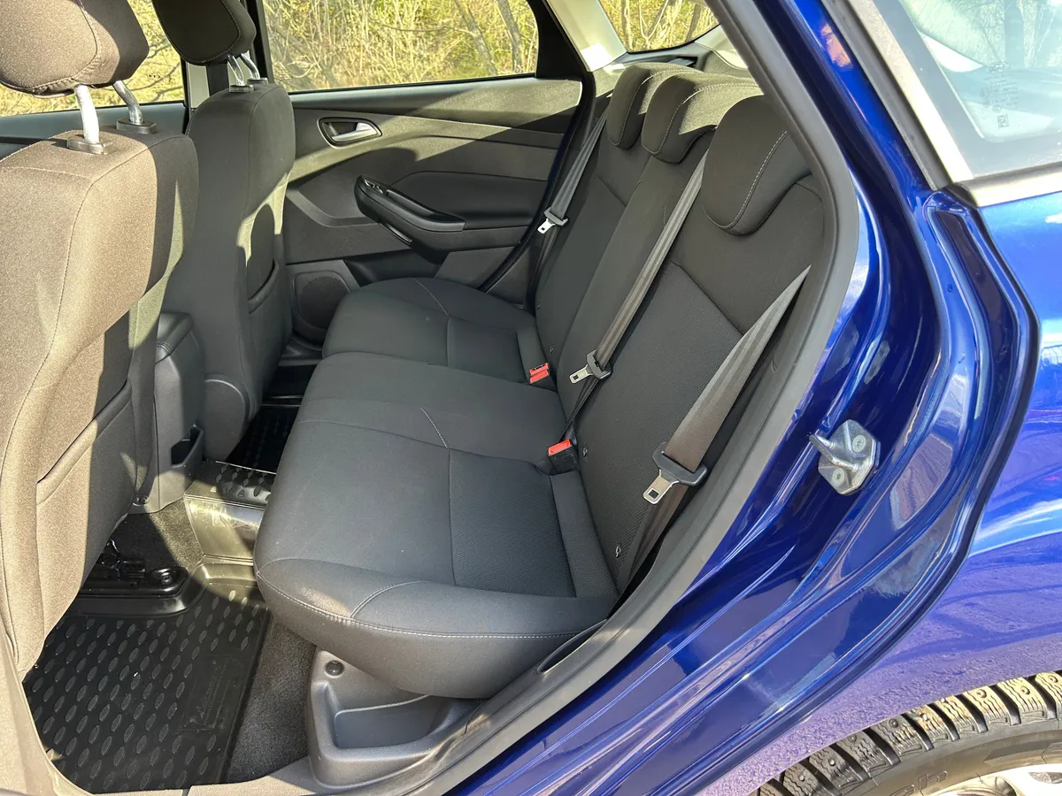 Ford Focus 1.6 Ti-VCT PowerShift (125 л.с.)