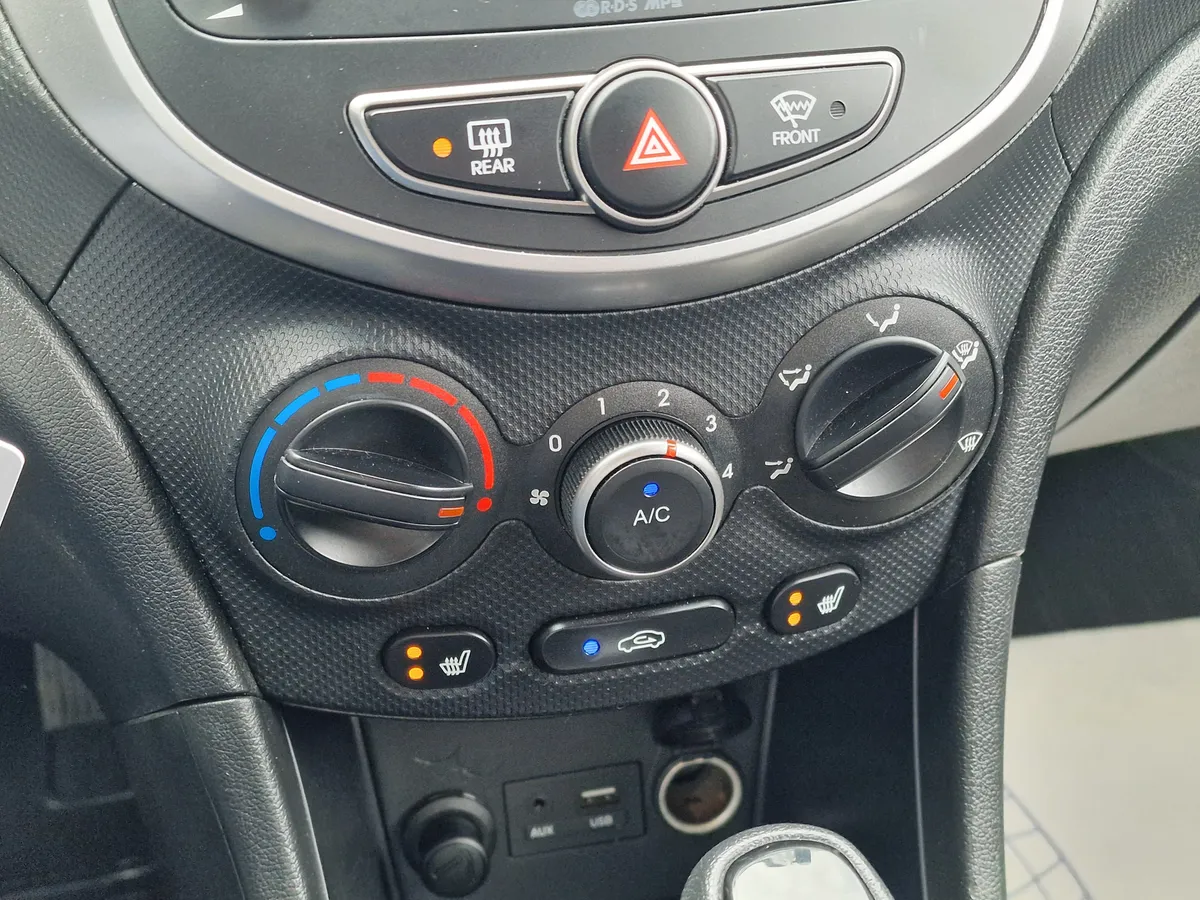 Hyundai Solaris 1.6 AT (123 л.с.), 2016 — фото 9