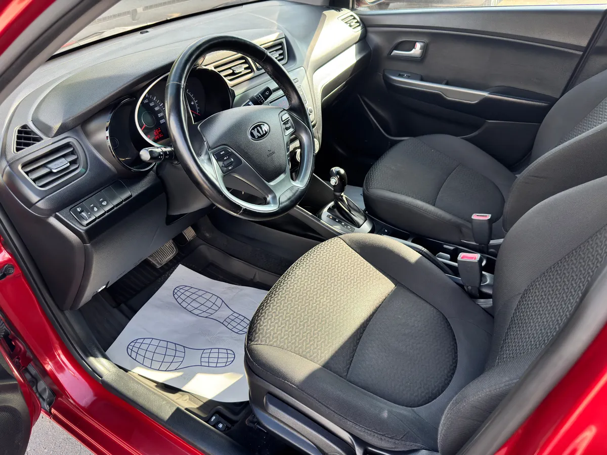 Kia Rio 1.6 AT (123 л.с.)