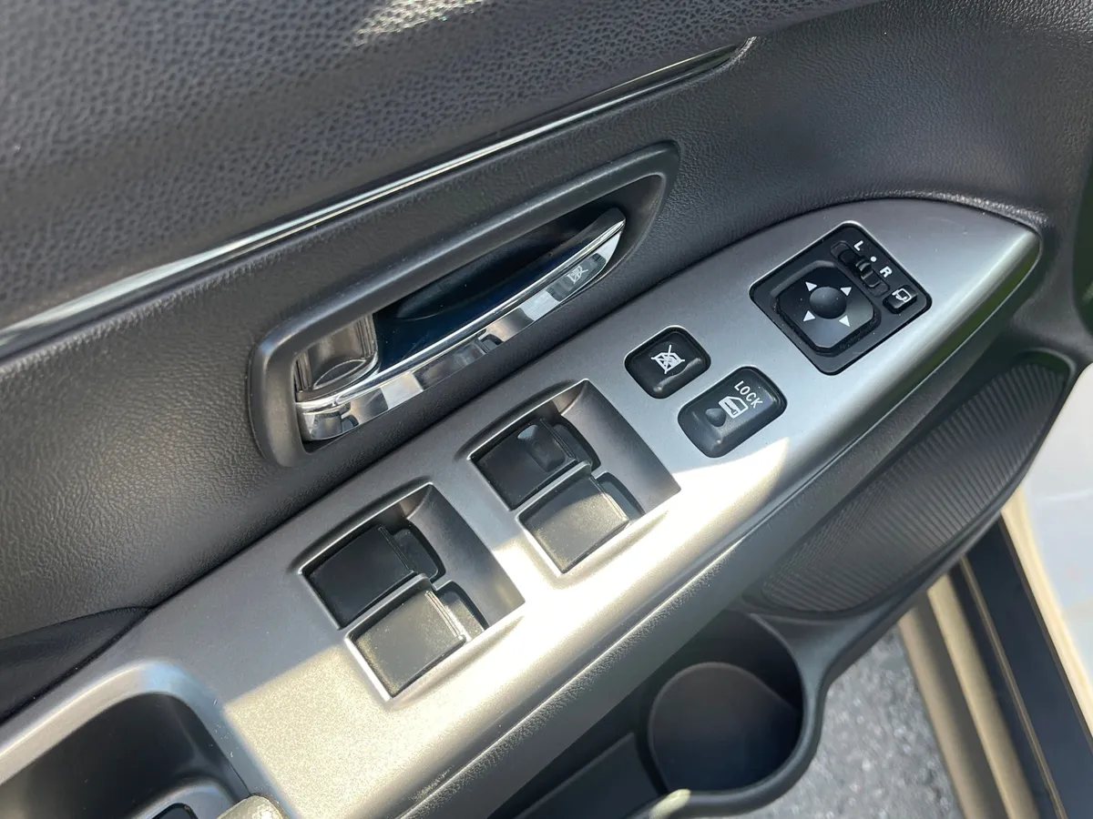 Mitsubishi ASX 2.0 CVT AWD (150 л.с.), 2018 — фото 12