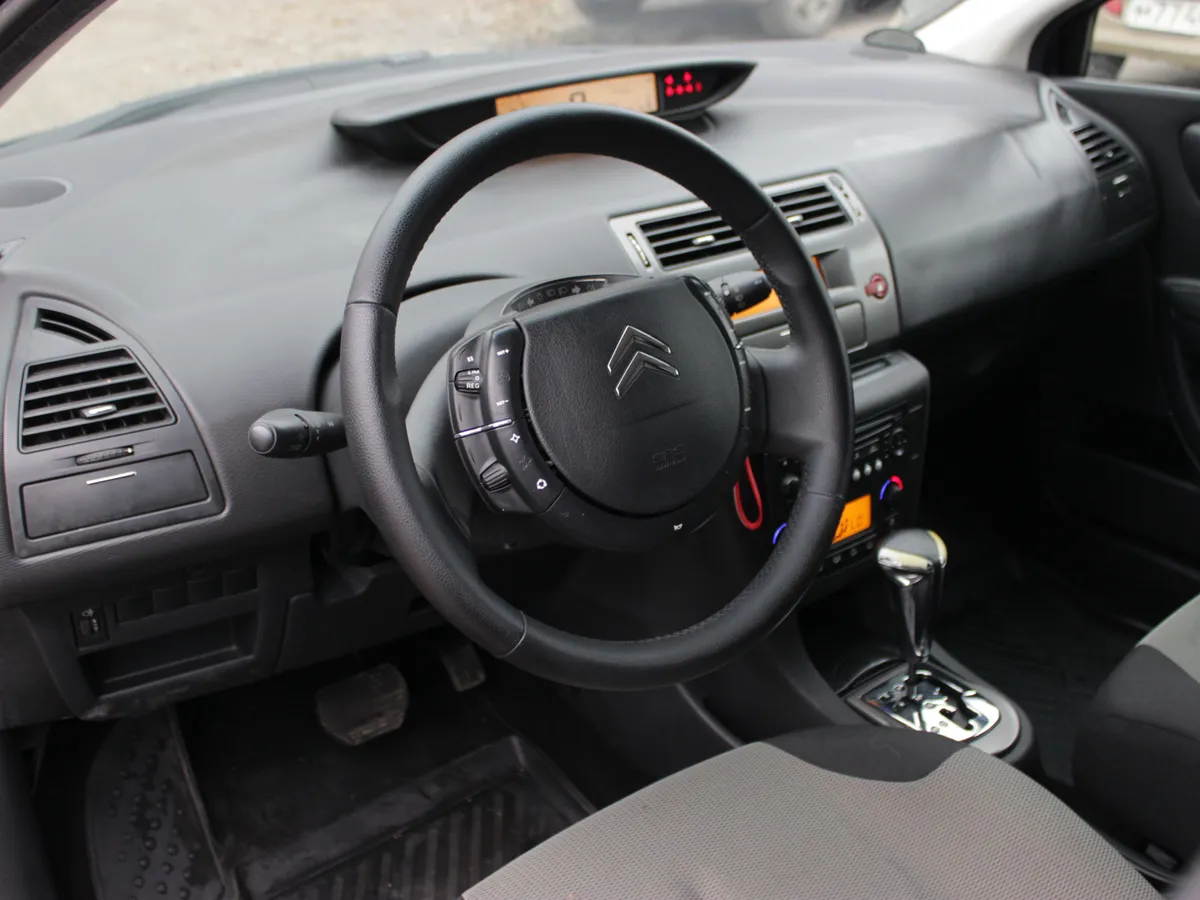 Citroen C4 1.6 AT (120 л.с.)