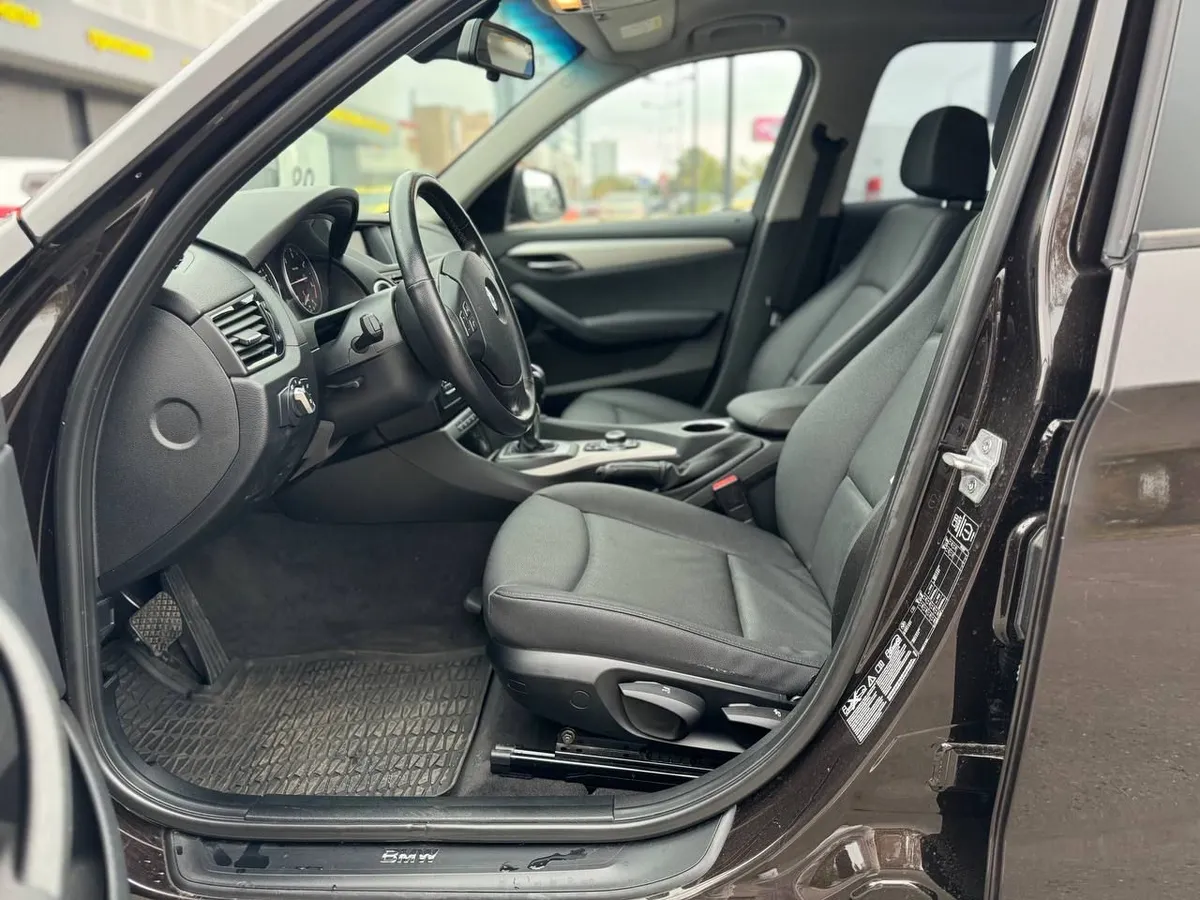 BMW X1 xDrive20i AT (184 л.с.)