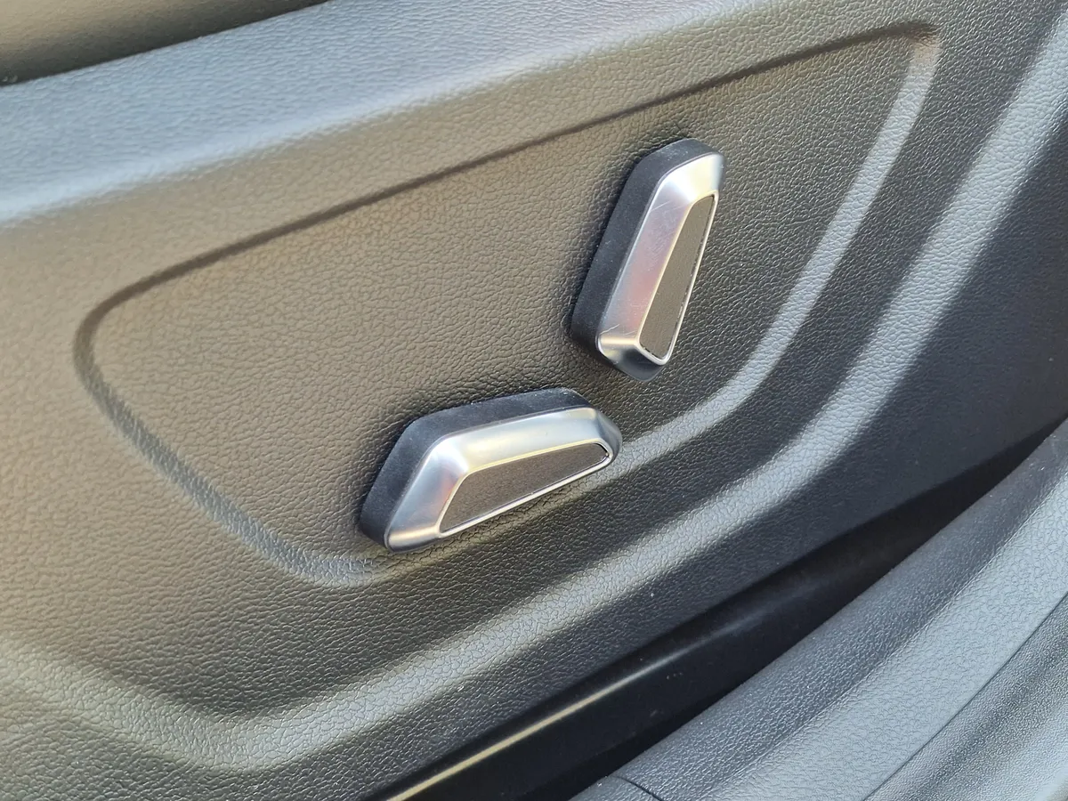 Geely Coolray 1.5 AMT (150 л.с.)