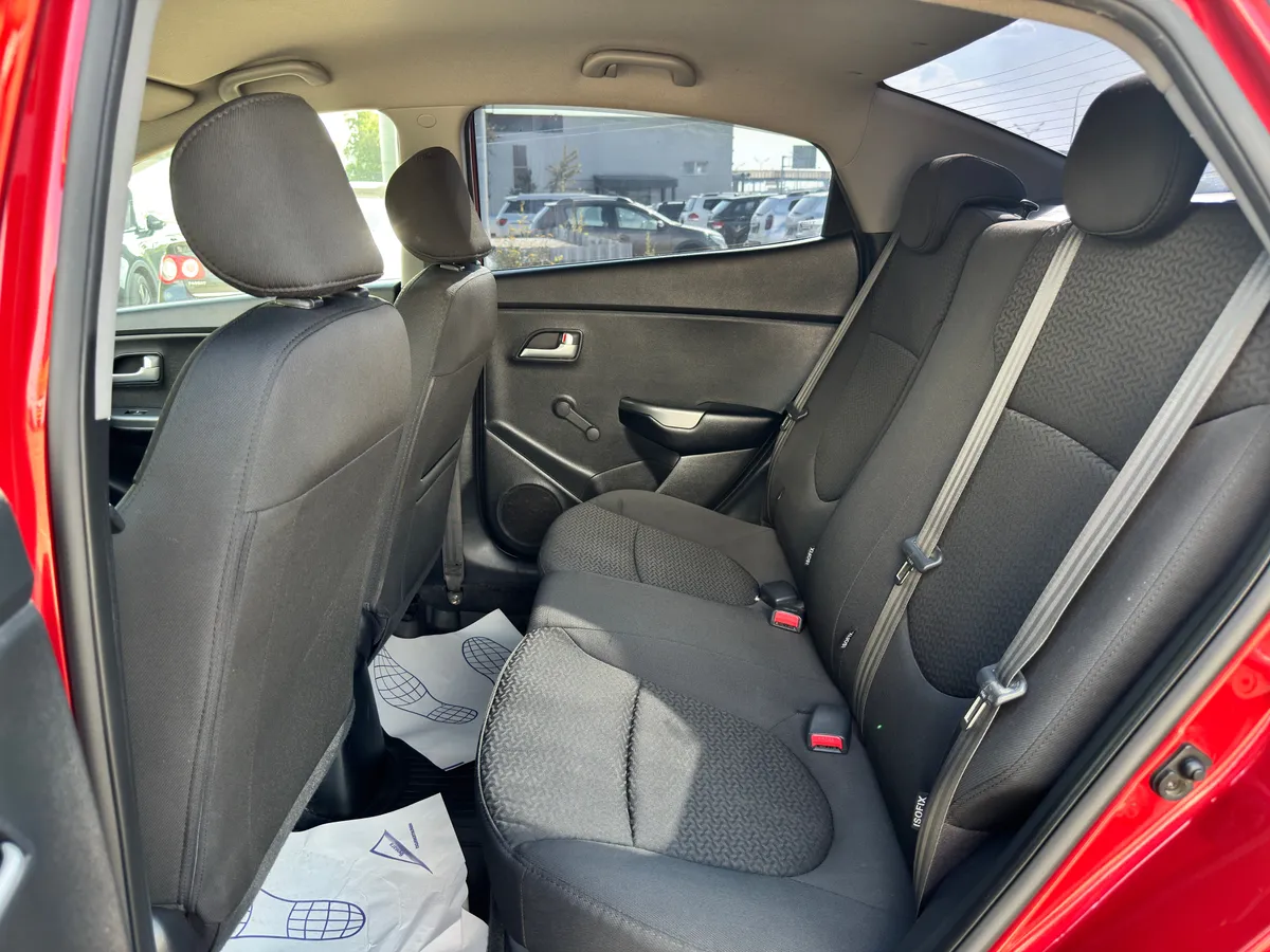 Kia Rio 1.6 AT (123 л.с.)