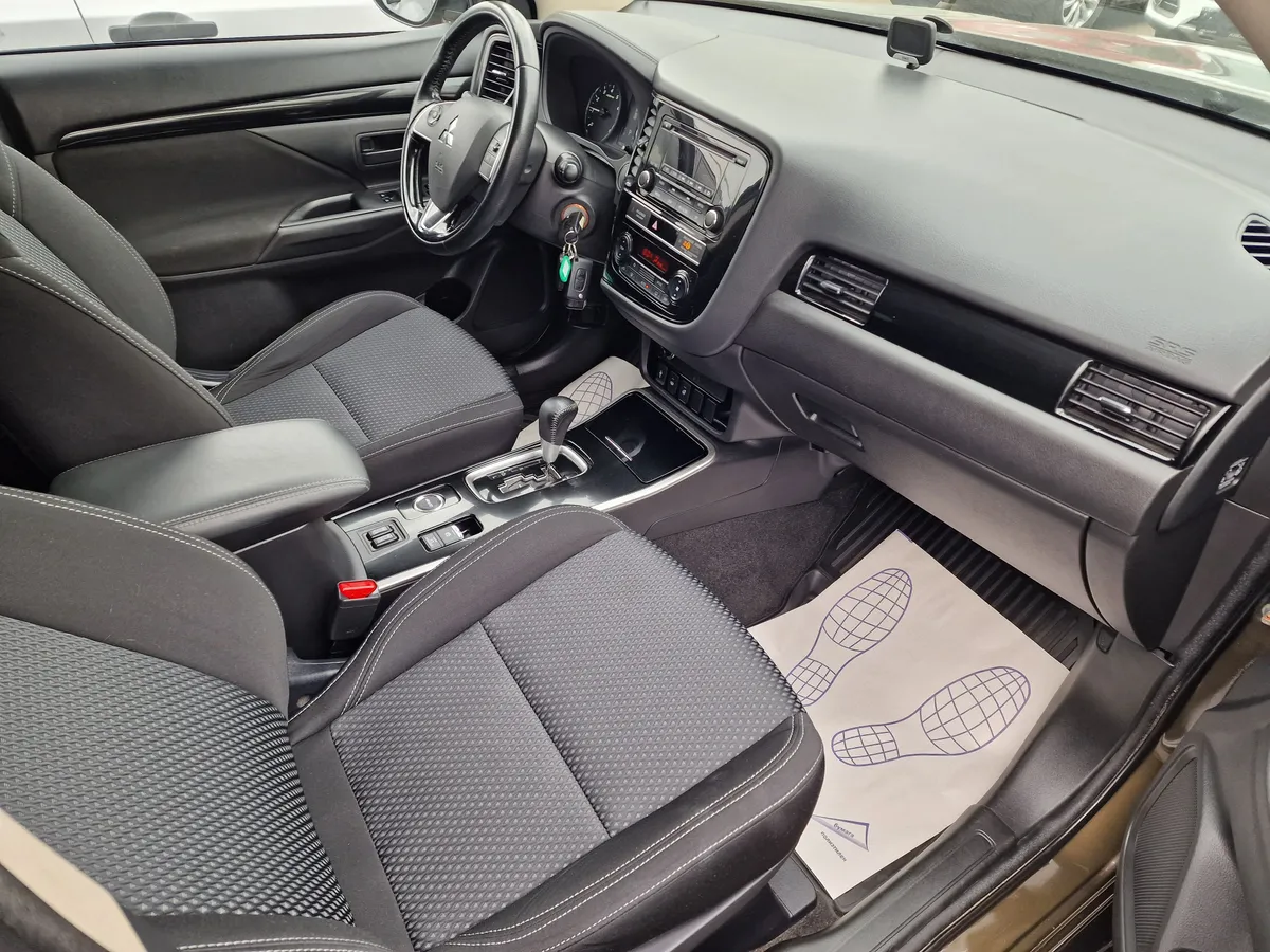 Mitsubishi Outlander 2.0 CVT 4WD (146 л.с.)