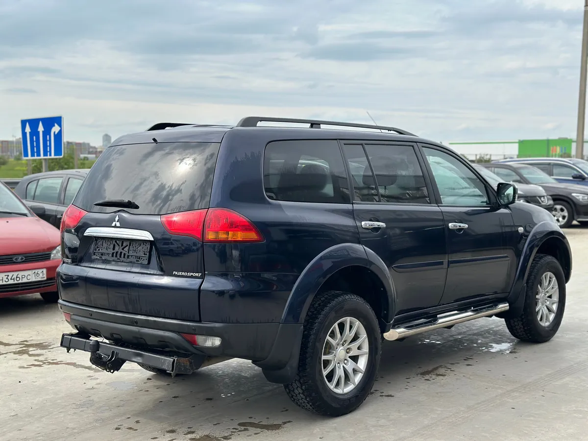 Mitsubishi Pajero Sport 2.5 DI-D AT AWD (178 л.с.)