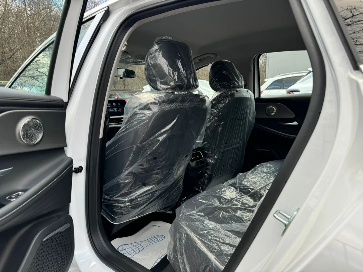 Chery Arrizo 8 1.6 AMT (197 л.с.)