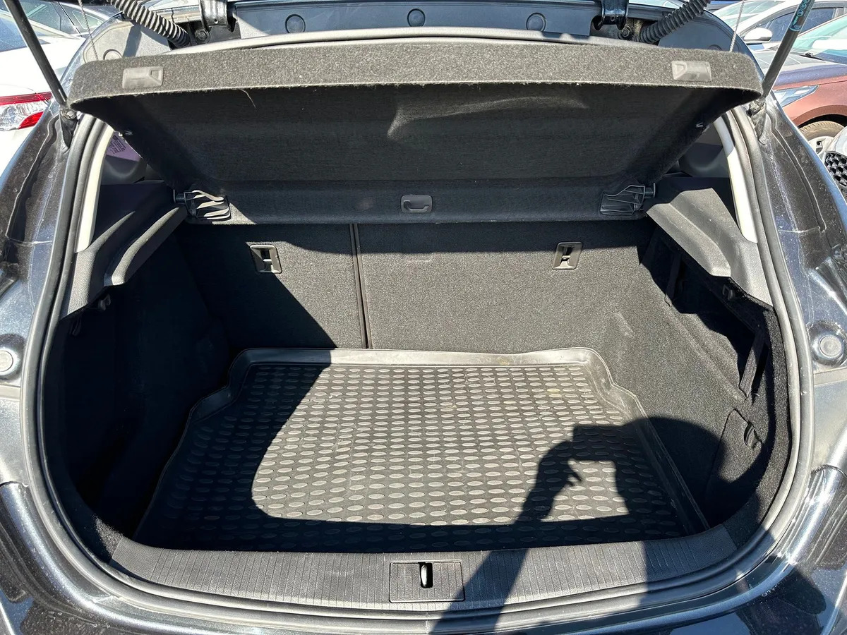 Opel Astra 1.6 AT (115 л.с.)