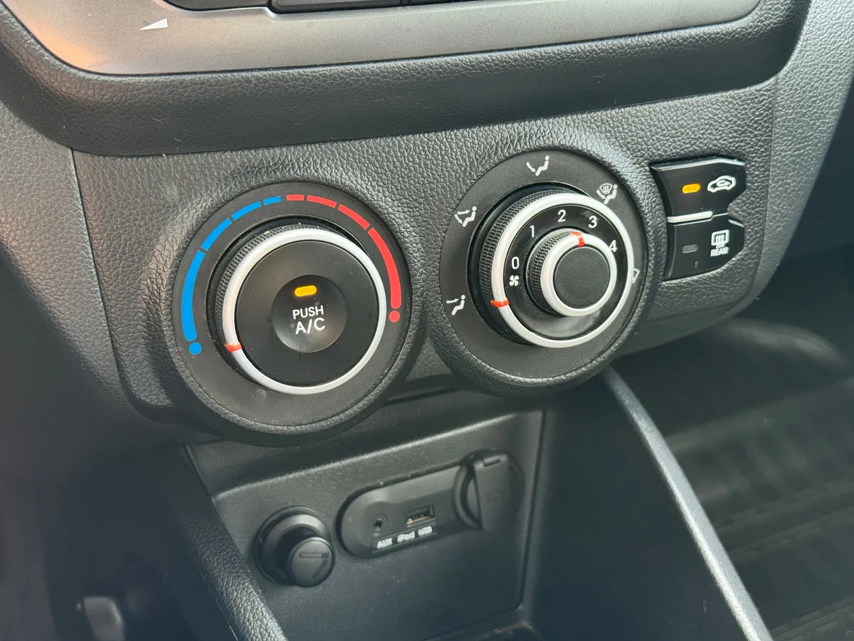 Kia Rio 1.6 AT (123 л.с.)