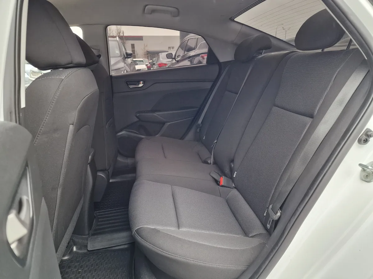 Hyundai Solaris 1.6 AT (123 л.с.)