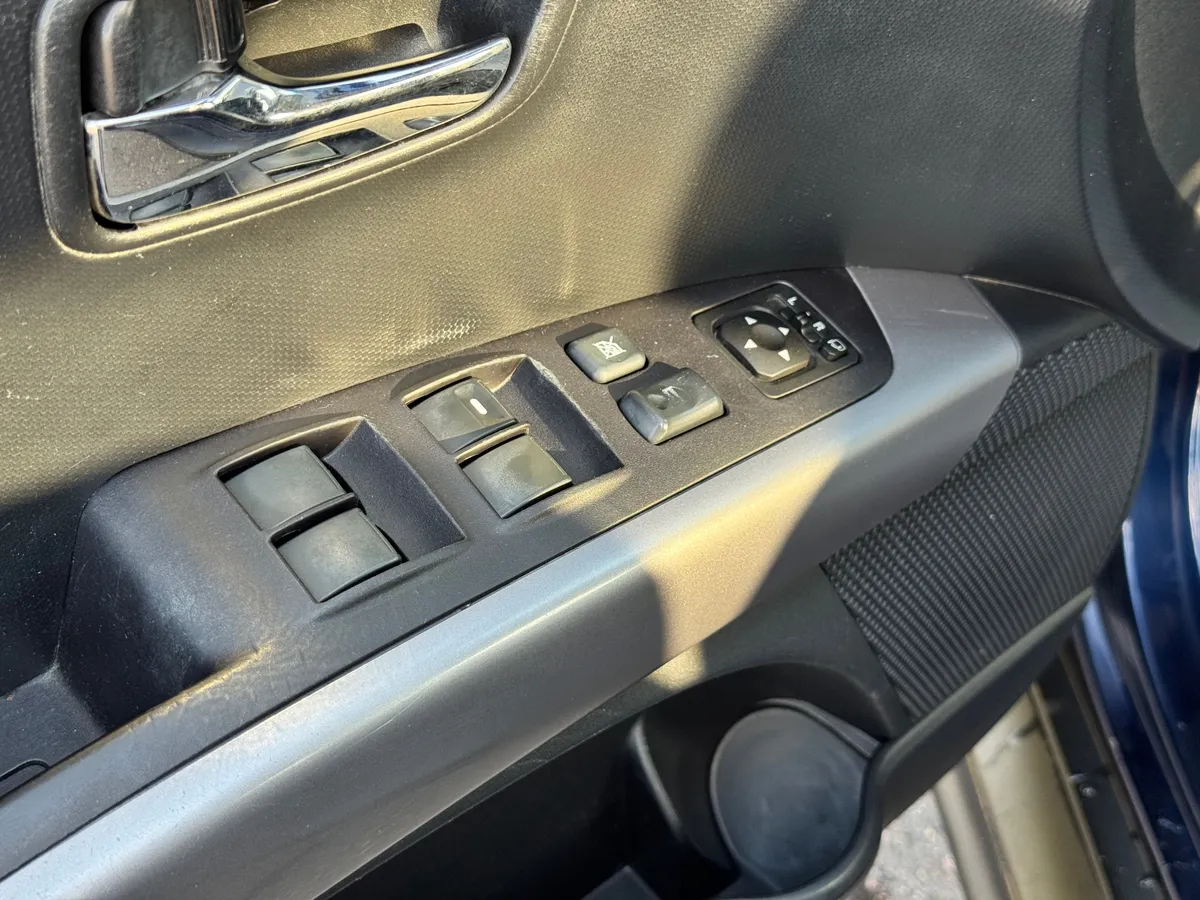 Mitsubishi Outlander 2.4 л, 170 л.с., Бензин, Вариатор, полный привод (4WD)