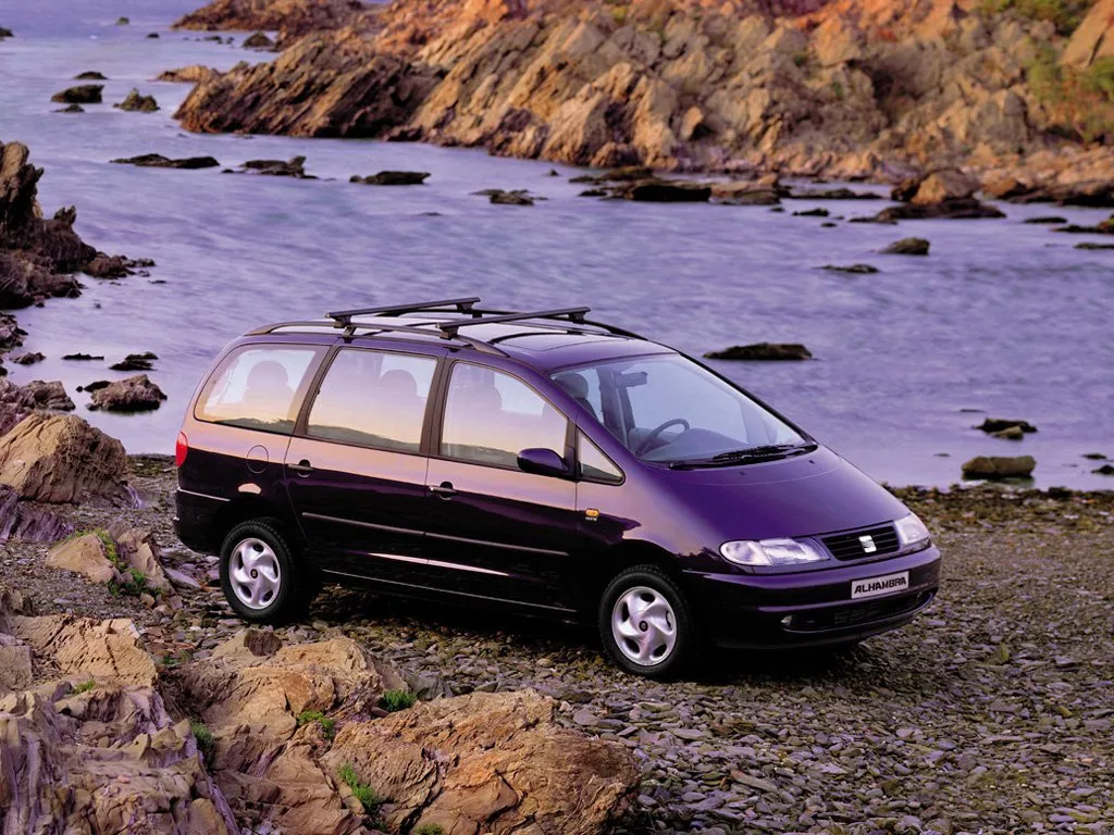 SEAT Alhambra 1.9 MT FWD (90 л.с.)
