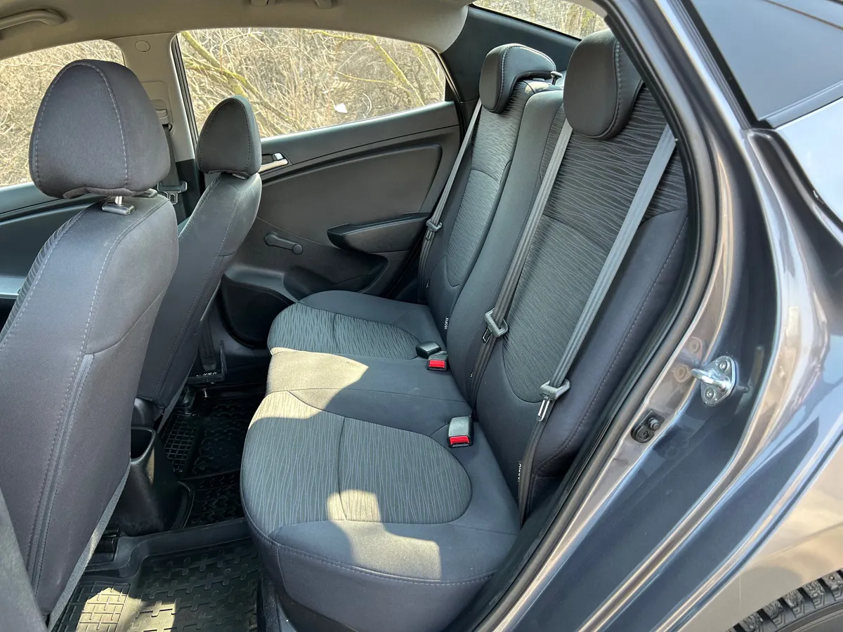 Hyundai Solaris 1.6 MT (123 л.с.), 2016 — фото 9