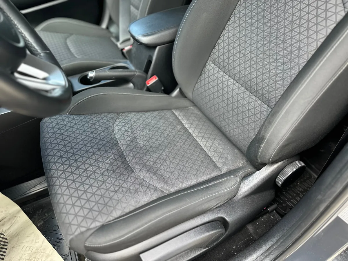 Kia Ceed 1.6 AT (128 л.с.)