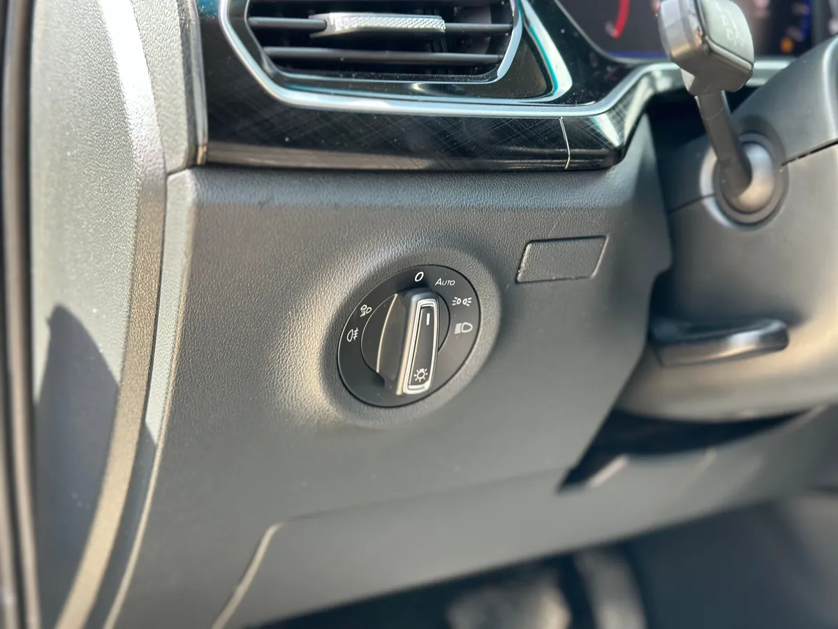 Volkswagen Polo 1.4 AMT (125 л.с.)