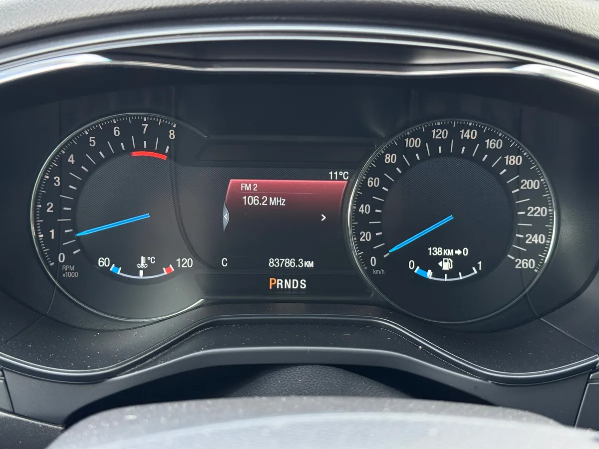 Ford Mondeo 2.0 EcoBoost AT (240 л.с.)