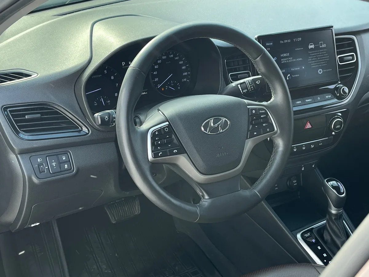 Hyundai Solaris 1.6 AT (123 л.с.)