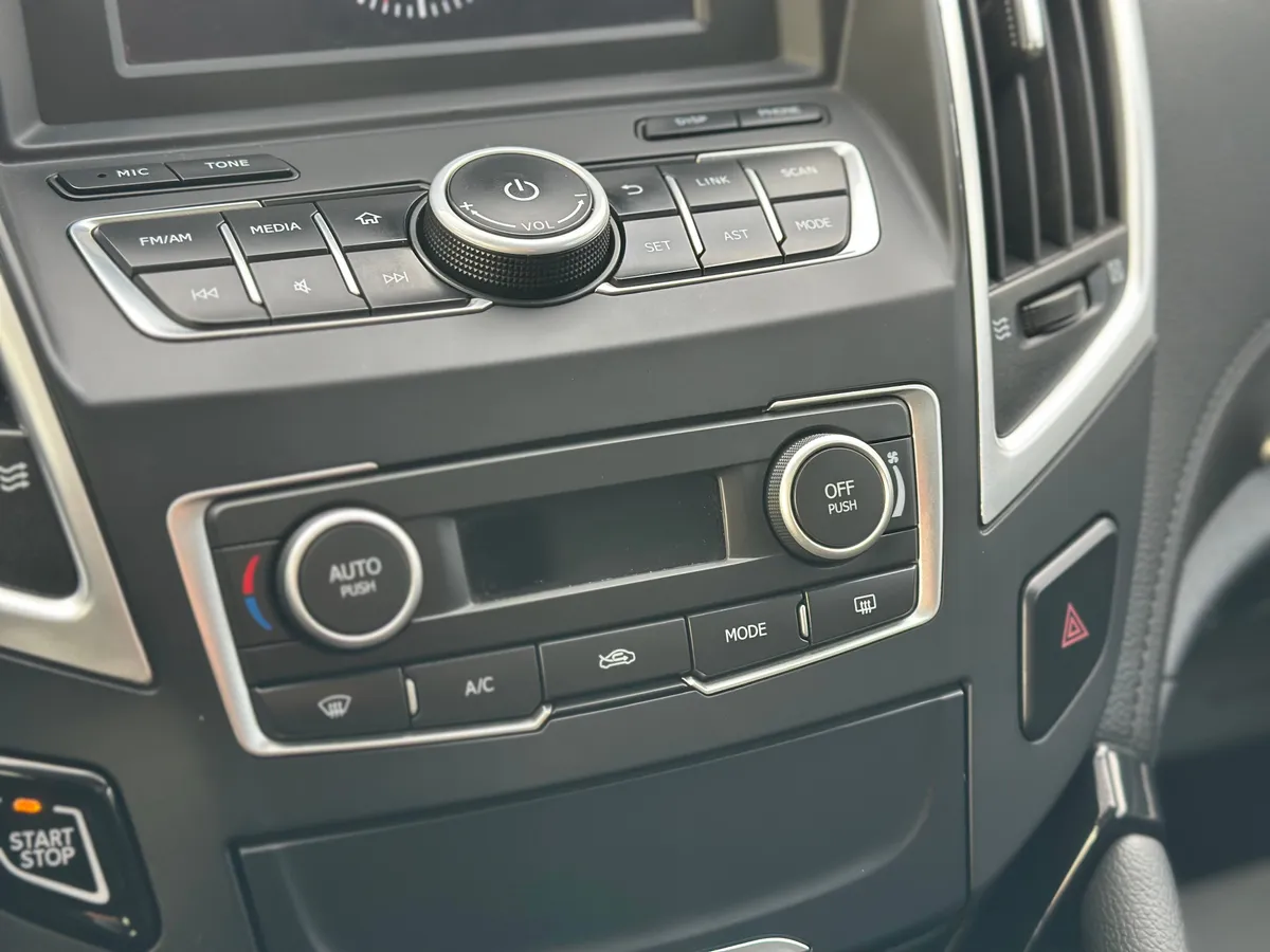 DongFeng AX7 2.0 AТ CVVT (140 л.с.)