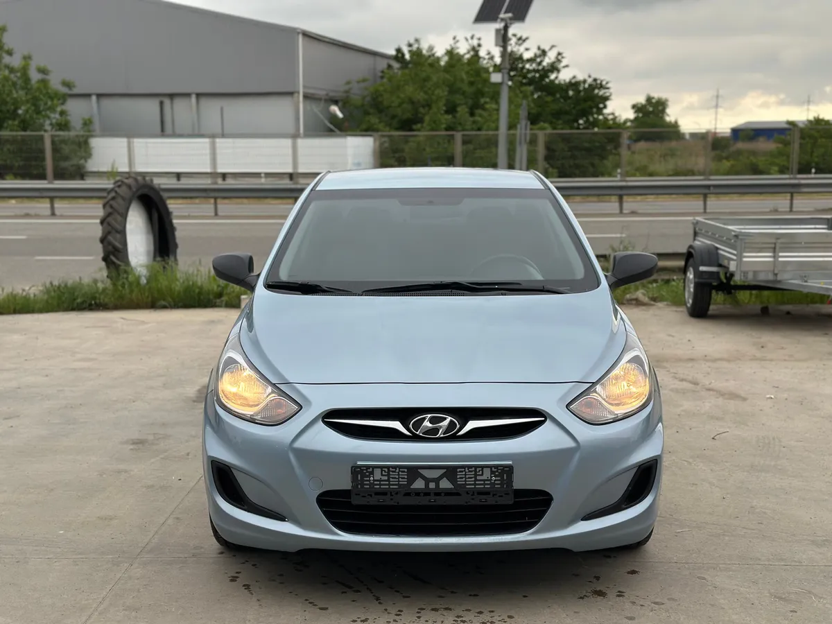 Hyundai Solaris 1.6 MT (123 л.с.), 2014 — фото 5