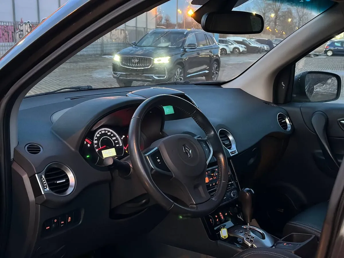 Renault Koleos 2.5 CVT 4x4 (171 л.с.)