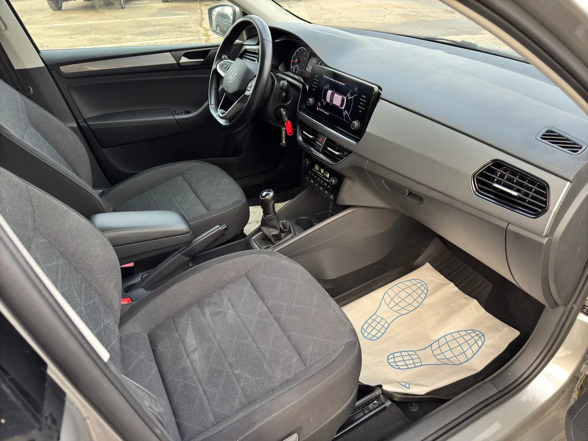 Volkswagen Polo 1.6 MPI MT (110 л.с.)