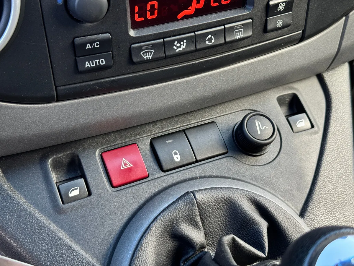 Citroen Berlingo 1.6 VTi MT (120 л.с.)