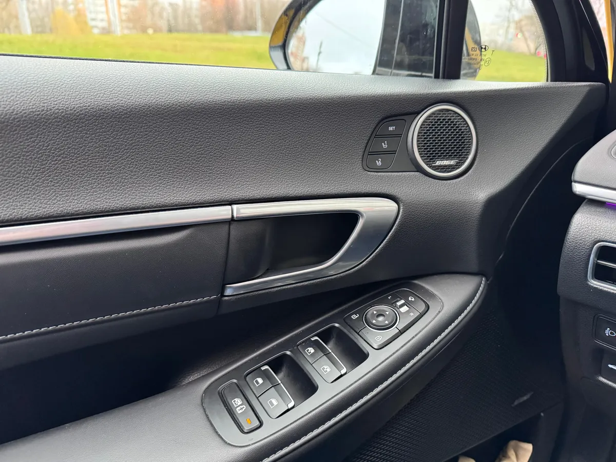 Hyundai Sonata 2.5 (180 л.с.) бензин, АКПП, передний привод