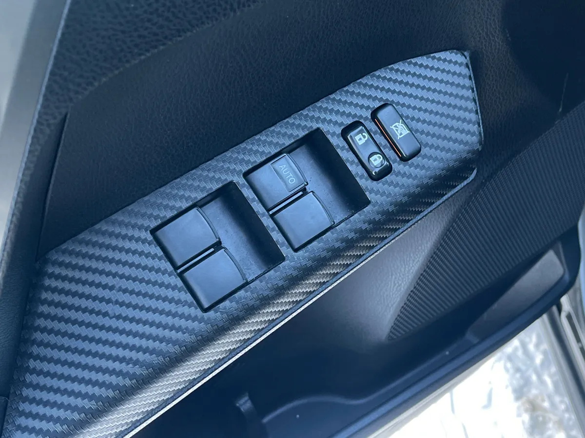 Toyota RAV4 2.0 CVT 4WD (146 л.с.)