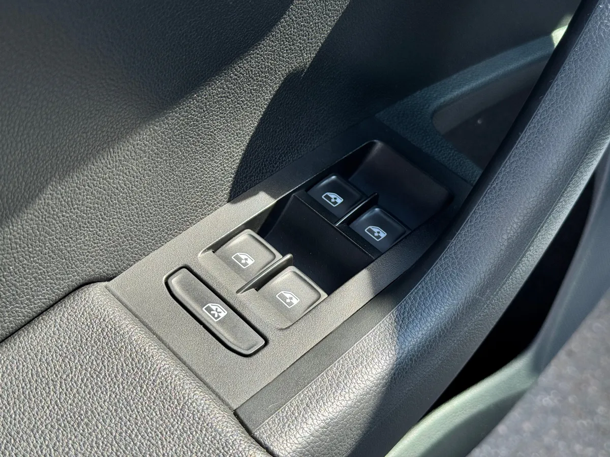 Skoda Octavia 1.6 AT (110 л.с.)