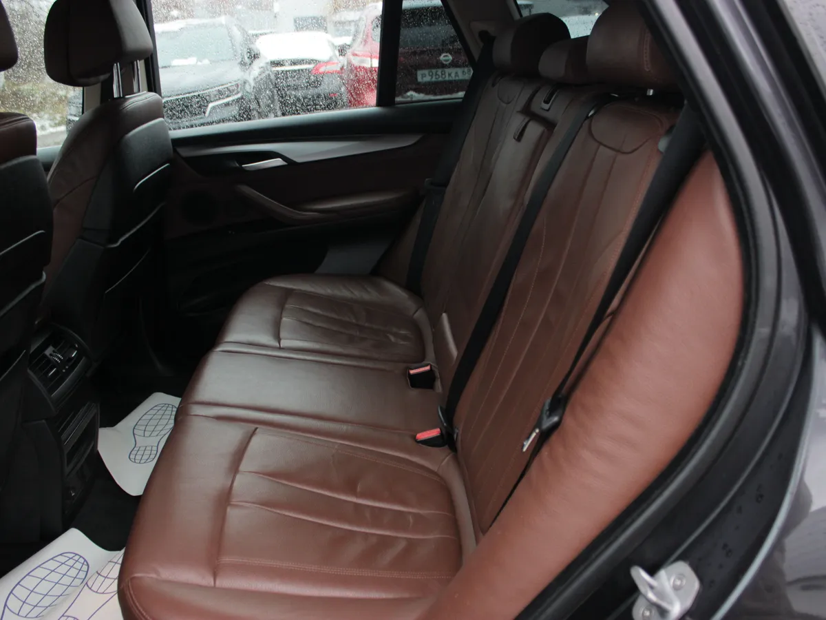 BMW X5 xDrive35i Steptronic (306 л.с.)