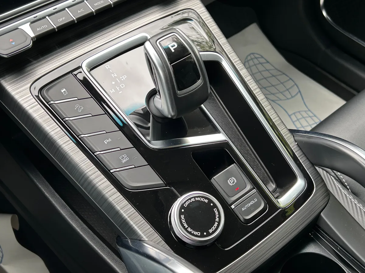 Geely Atlas Pro 1.5 AT (177 л.с.)