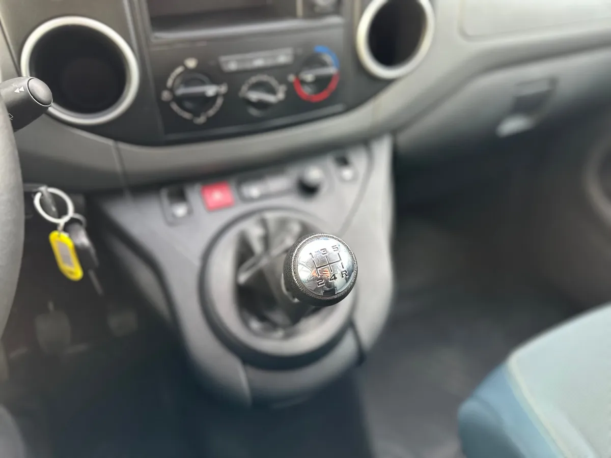 Citroen Berlingo 1.6 MT (120 л.с.)