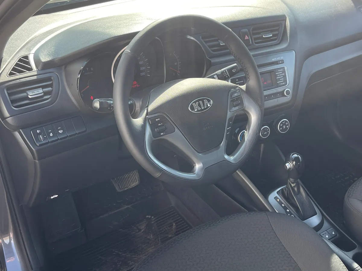 Kia Rio 1.6 AT (123 л.с.)
