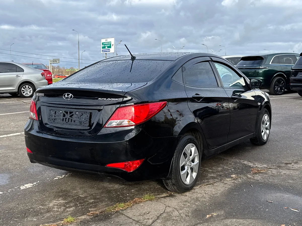 Hyundai Solaris 1.4 AT (107 л.с.), 2015 — фото 4