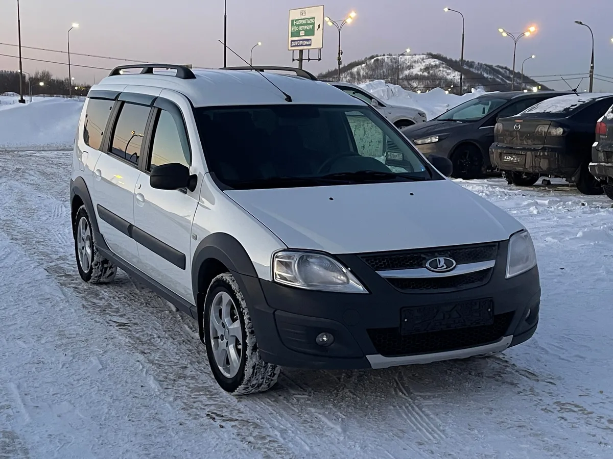 картинка ВАЗ (Lada) Largus 1.6 MT (106 л.с.) от galaxy-auto
