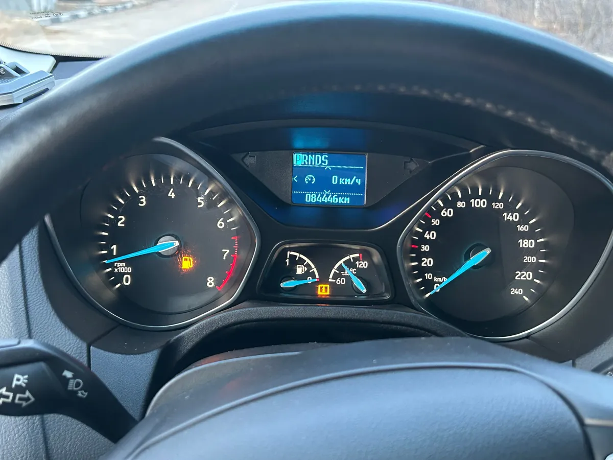 Ford Focus 1.6 Ti-VCT PowerShift (105 л.с.)