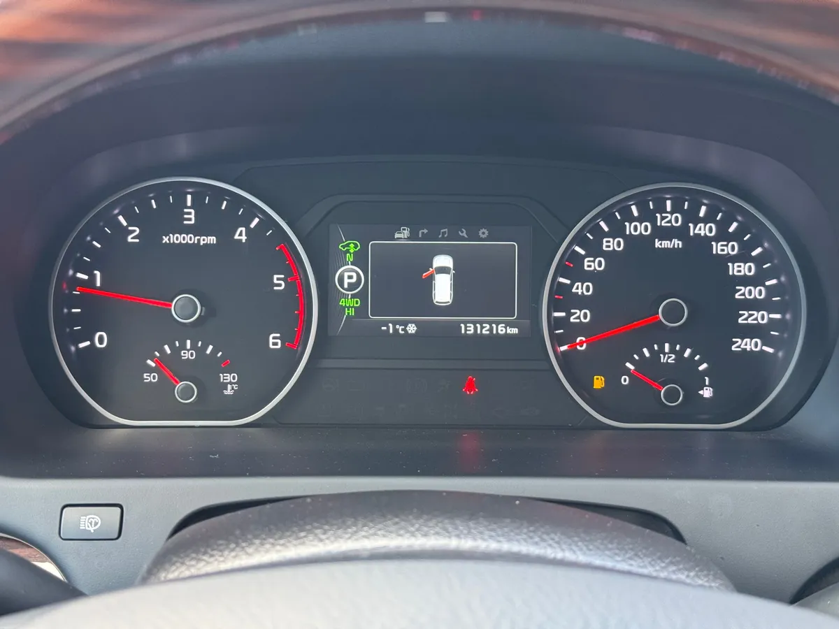 Kia Mohave 3.0 AT 4WD (250 л.с.)