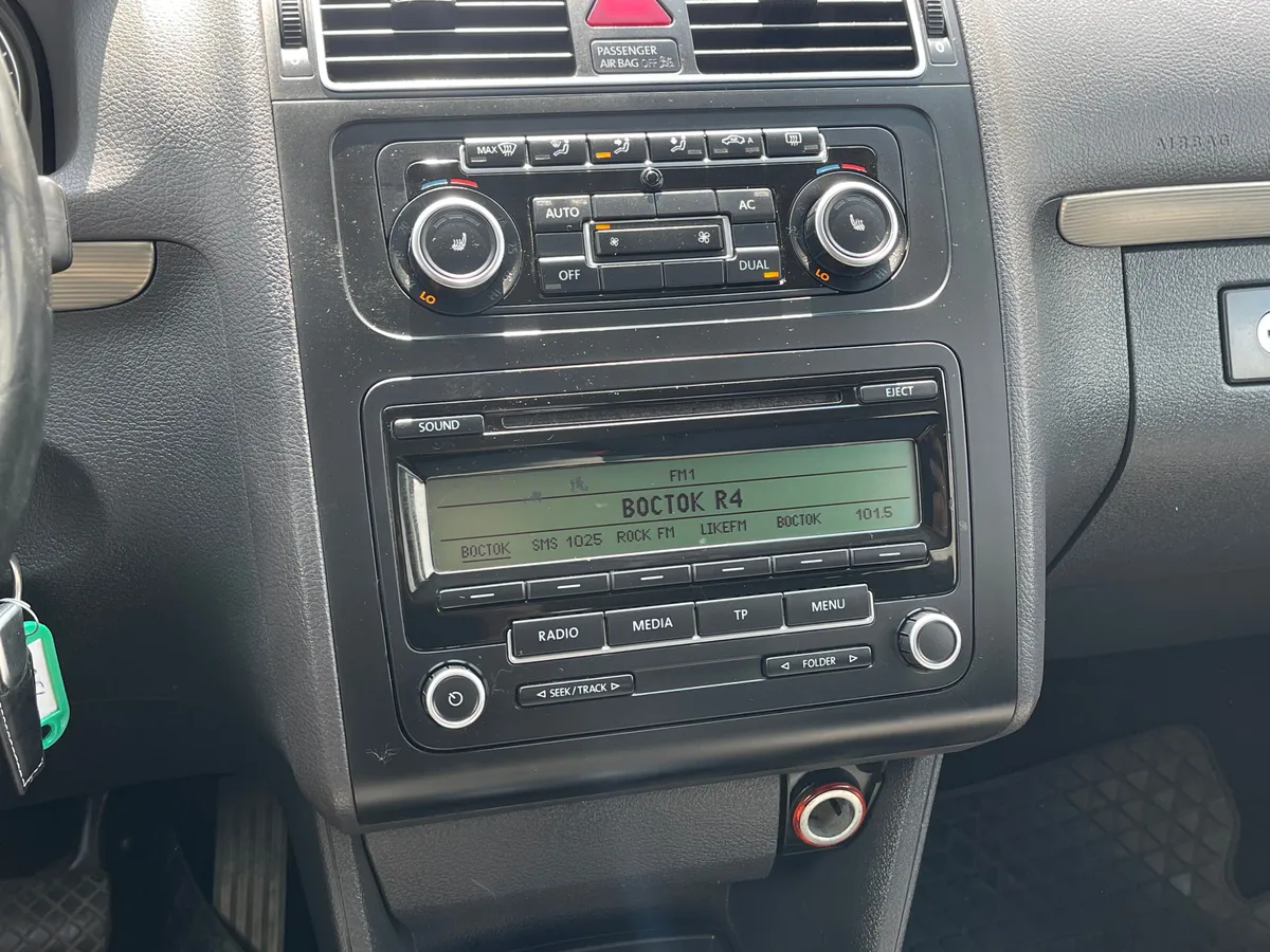 Volkswagen Touran 1.4 TSI DSG (140 л.с.)
