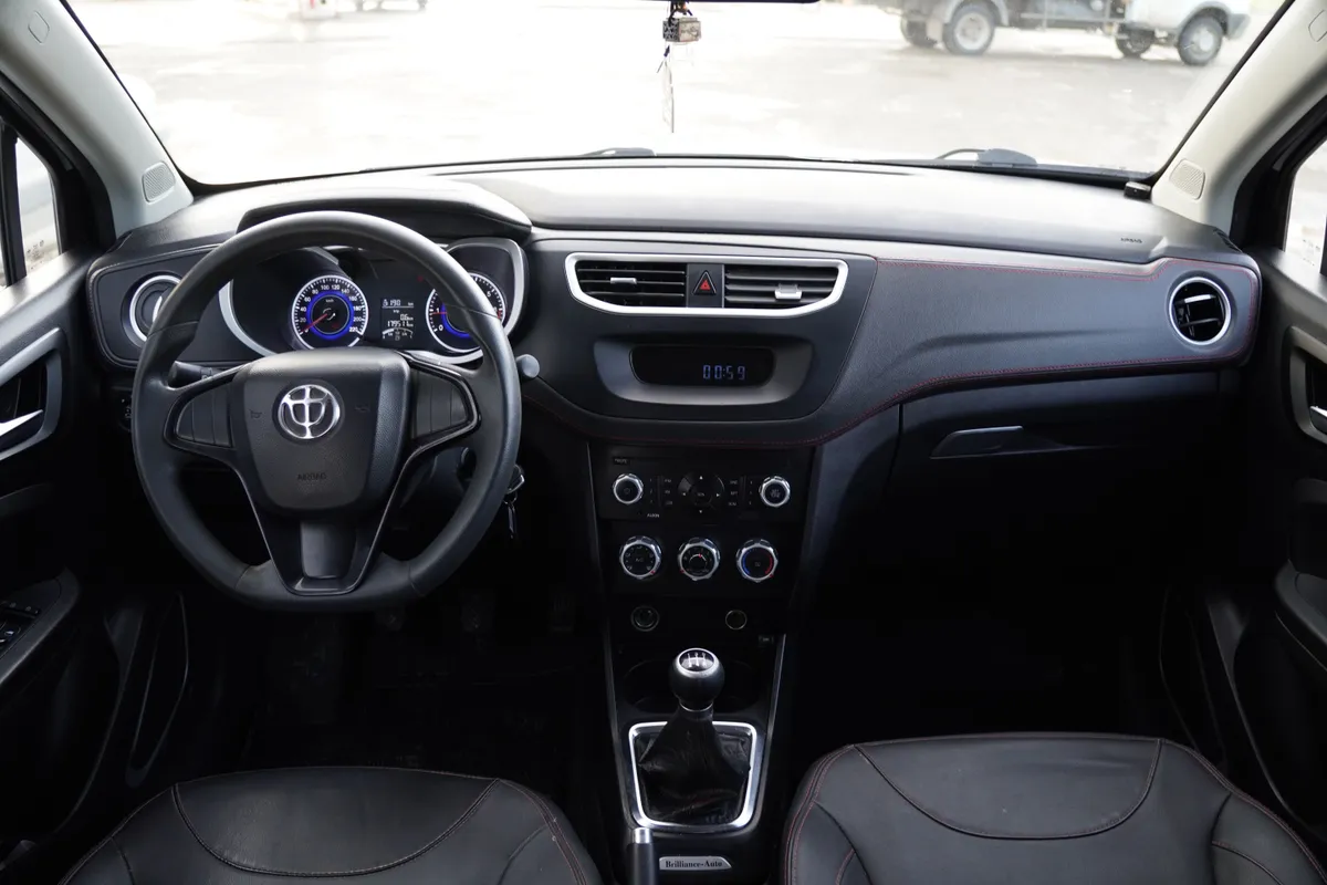 Brilliance V3 1.5 MT (107 л.с.)