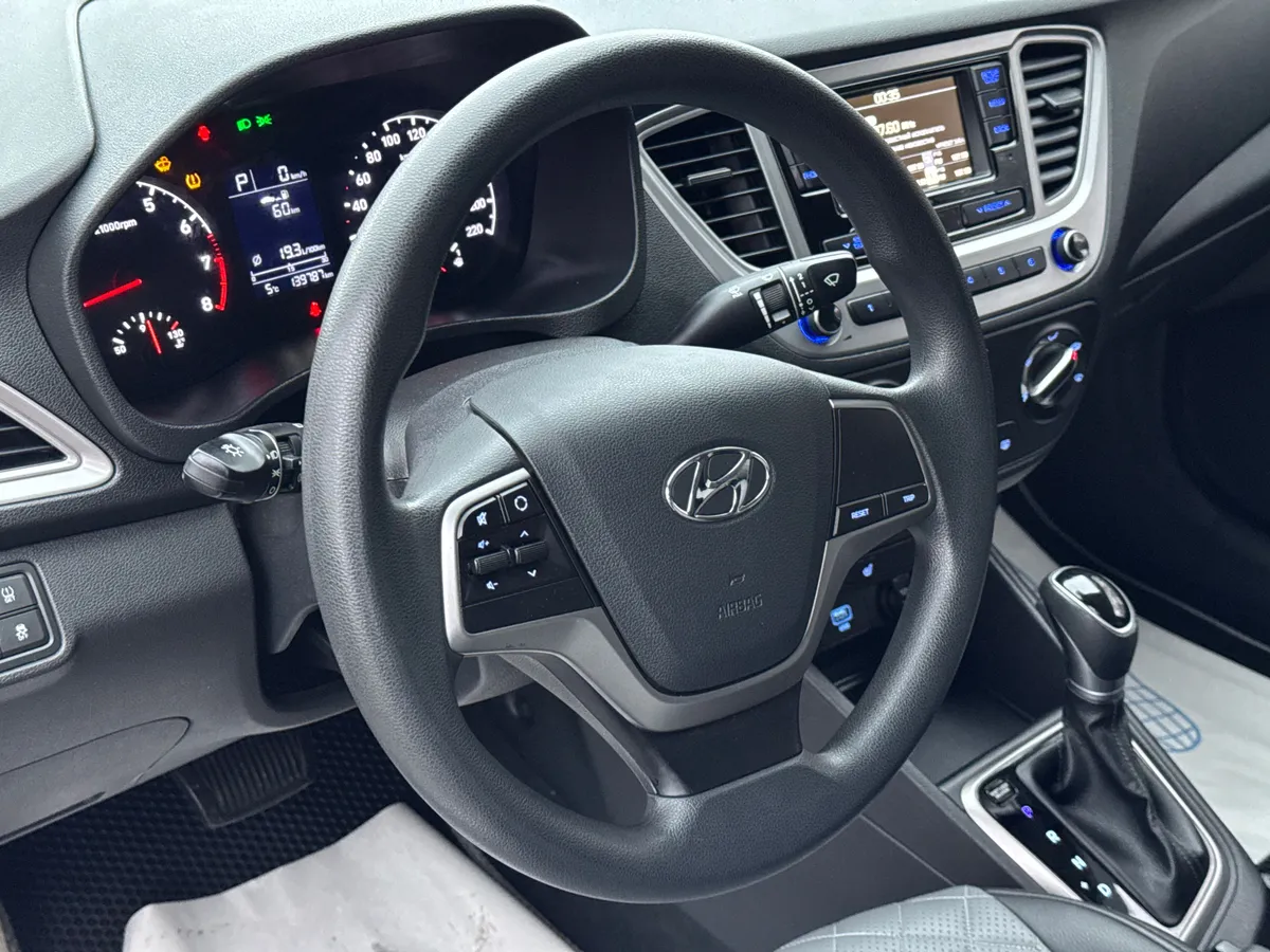 Hyundai Solaris 1.6 AT (123 л.с.), 2019 — фото 7