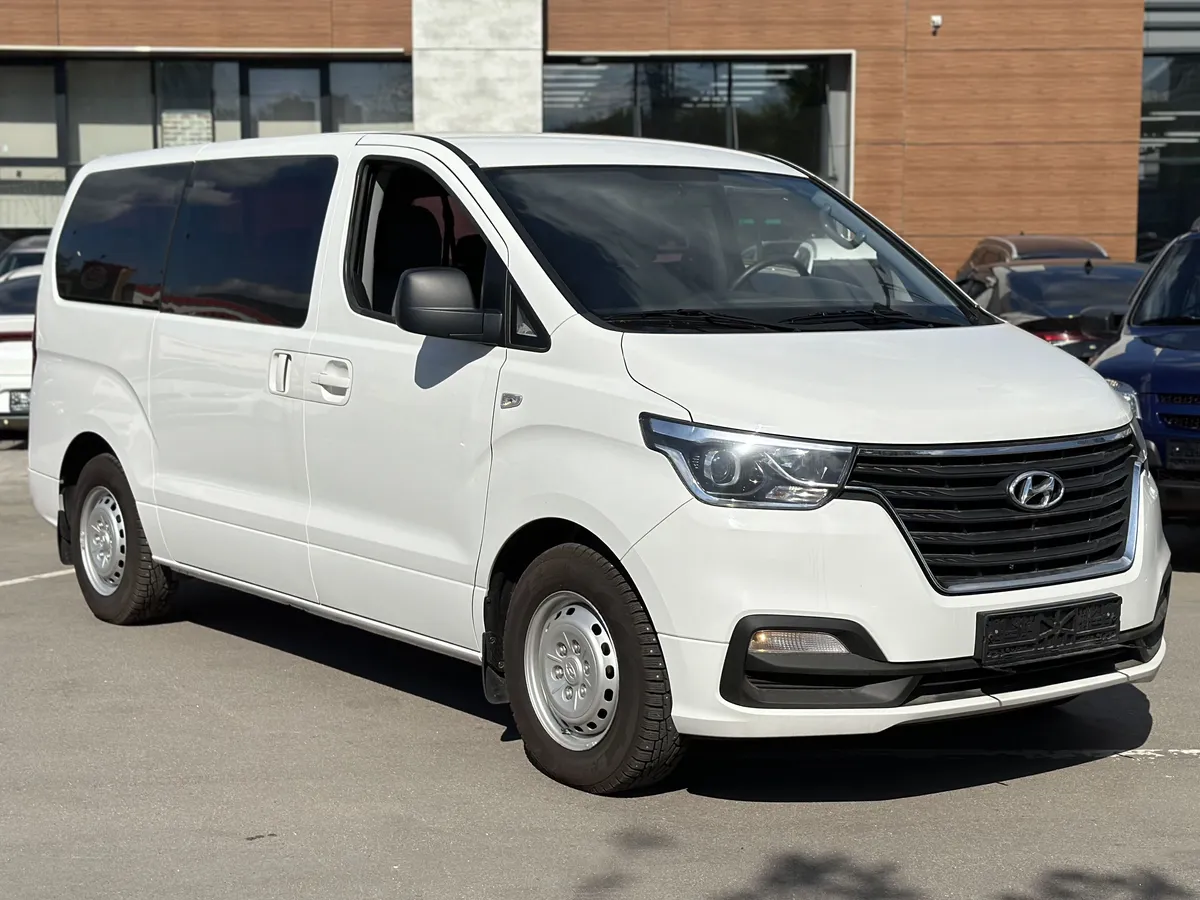 картинка Hyundai H-1 2.5 AT 4WD (175 л.с.) от galaxy-auto