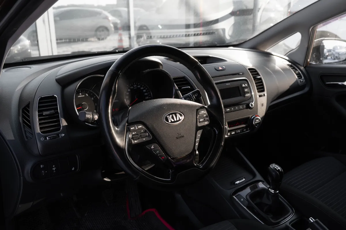 Kia Cerato 1.6 MT (130 л.с.)