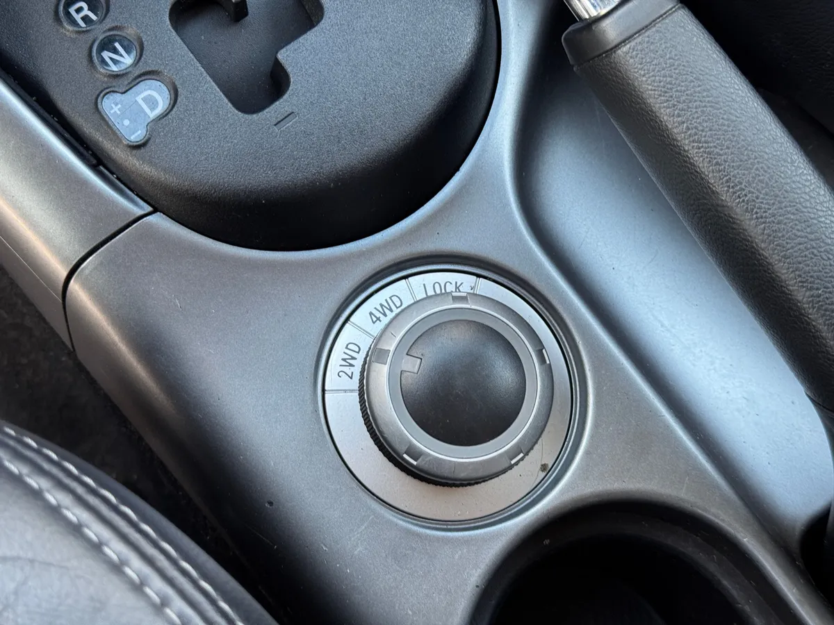 Mitsubishi Outlander 2.0 CVT 4WD (147 л.с.)