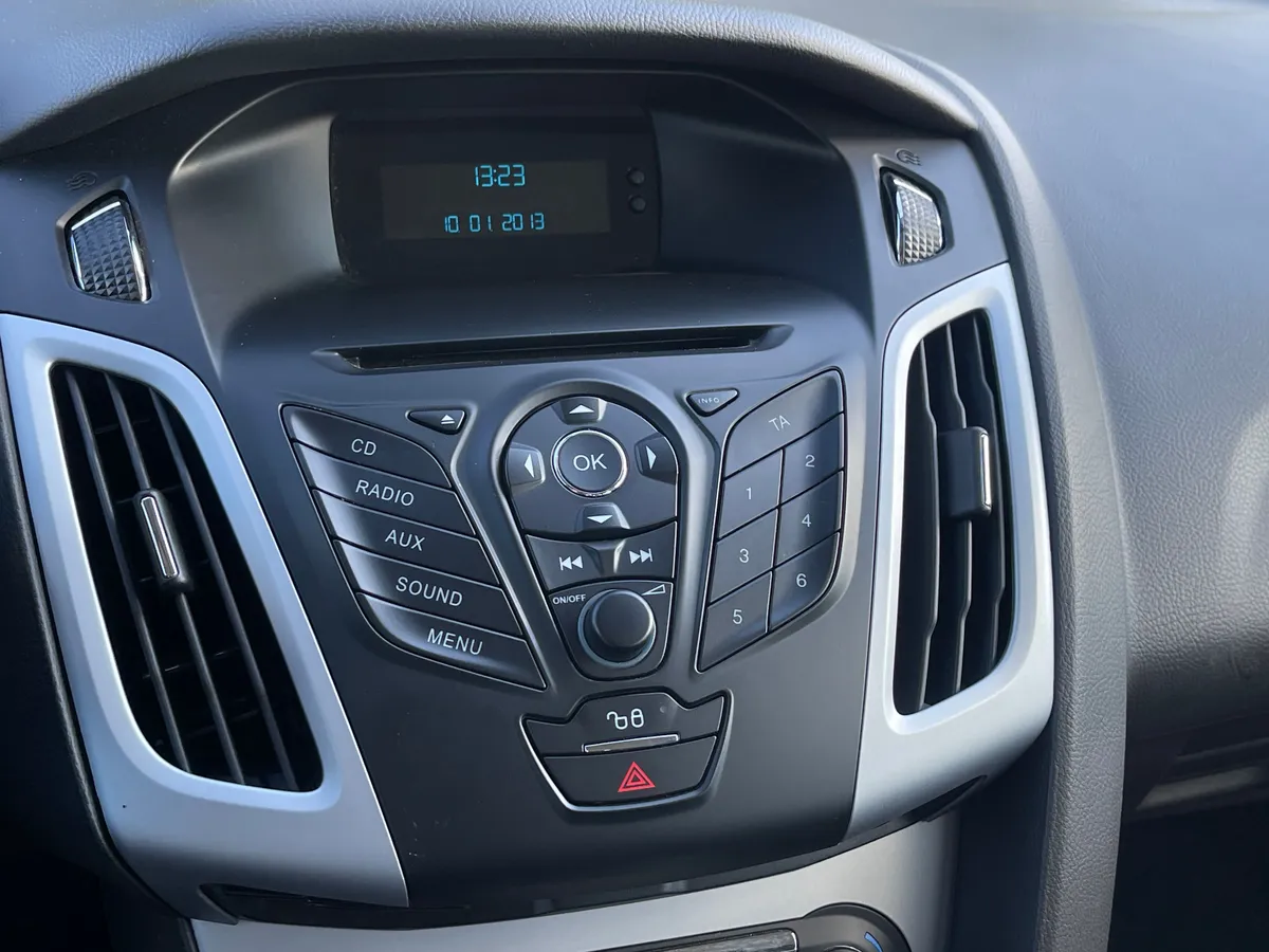 Ford Focus 2.0 PowerShift (150 л.с.), 2013 — фото 8
