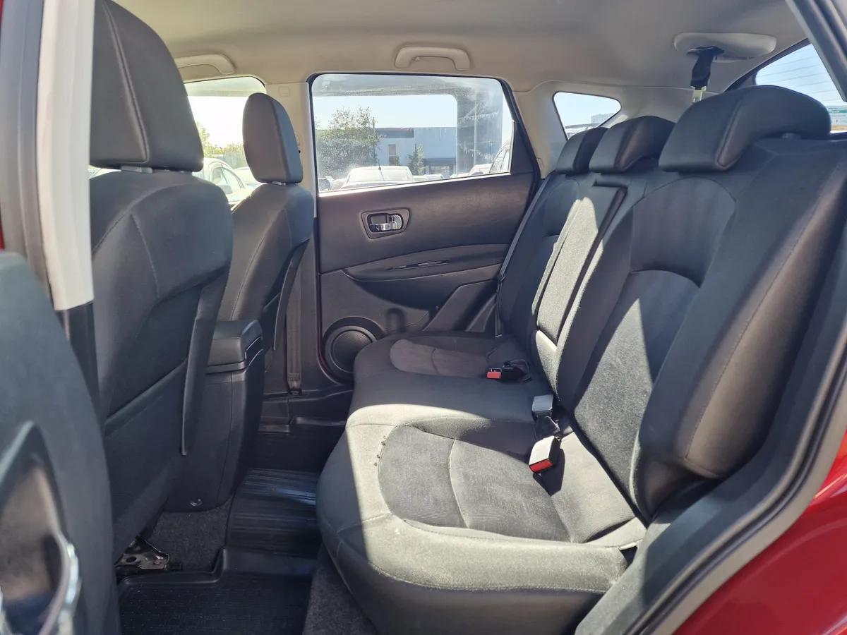 Nissan Qashqai 2.0 CVT AWD (144 л.с.)