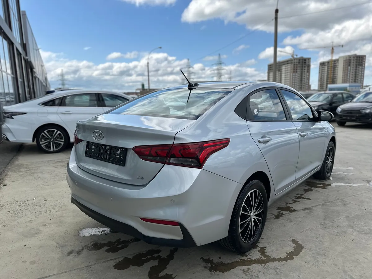Hyundai Solaris 1.6 AT (123 л.с.), 2020 — фото 4