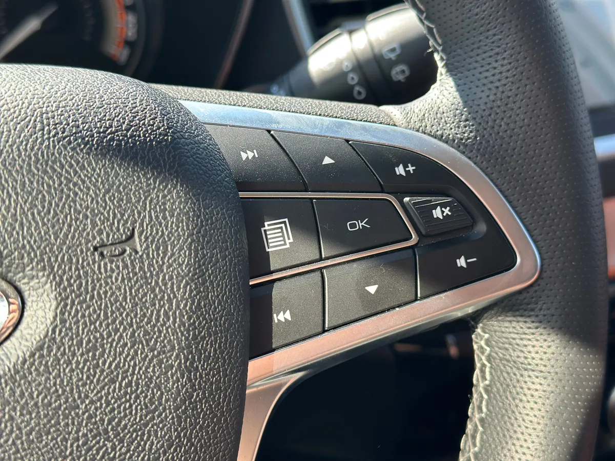 ВАЗ (Lada) Vesta 1.8 AT (122 л.с.)