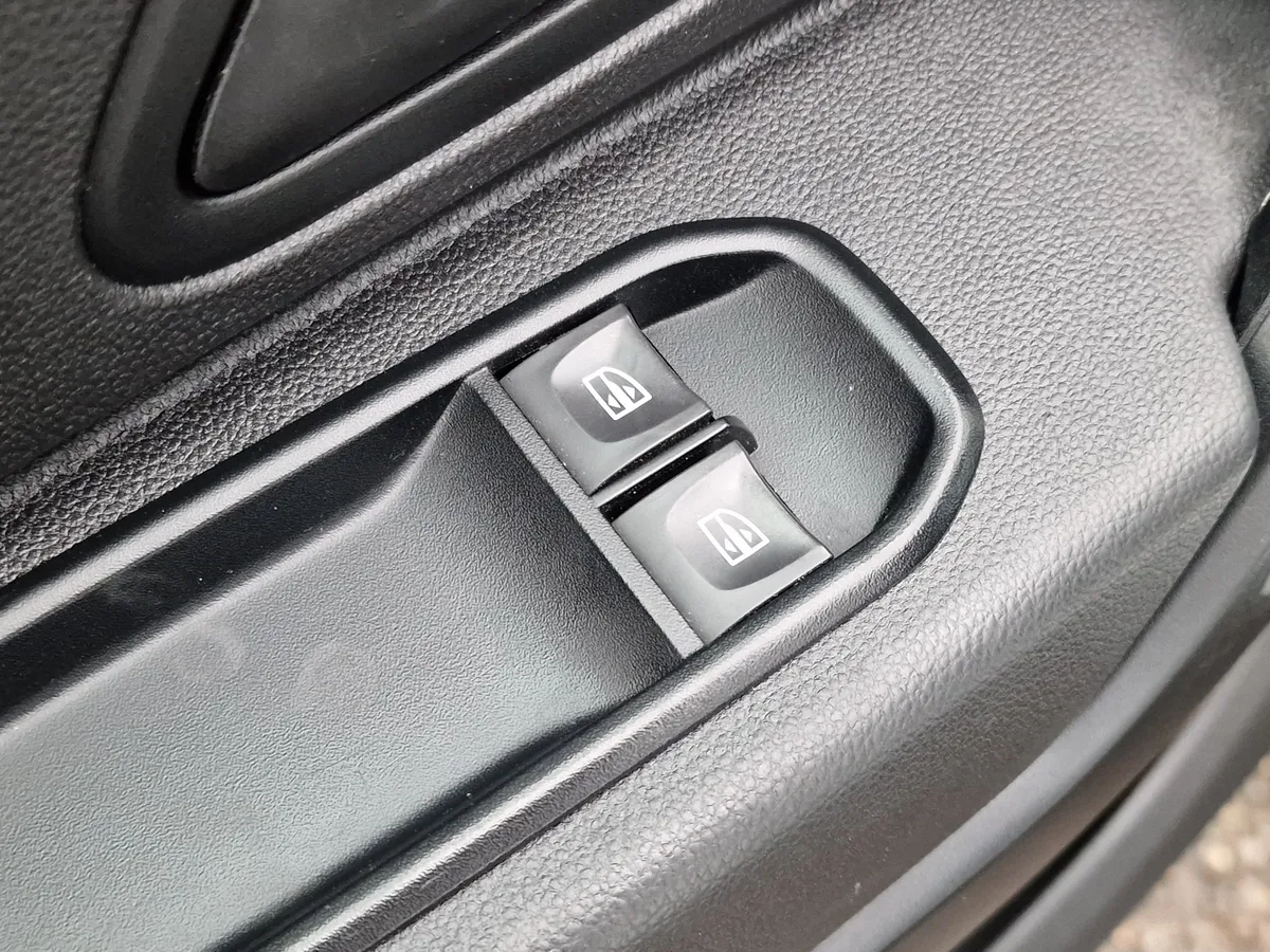 Renault Duster 1.6 MT (114 л.с.)